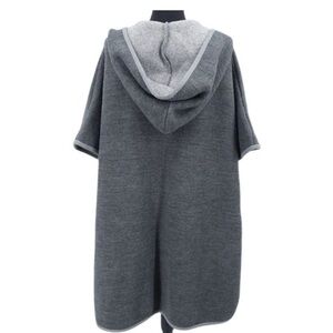 Zara Knit Wool Blend Gray Hooded Cape Poncho Shawl Kimono Jacket Heavy Thick M